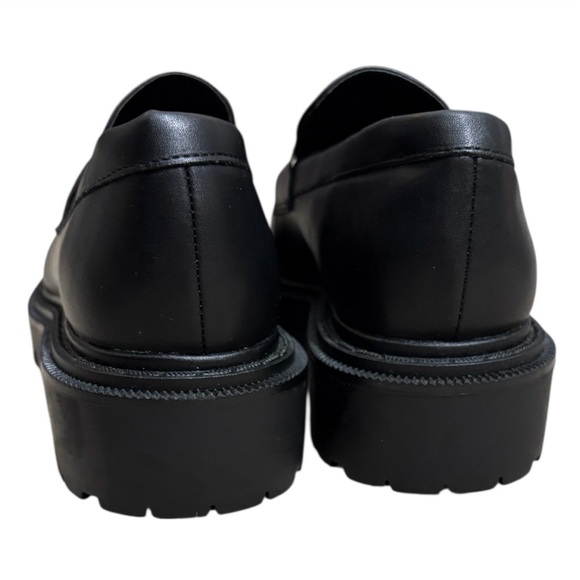 American Eagle Women’s Black Platform Lug Loafer 8 
90’s Style Chunky Gorpcore - Picture 4 of 7